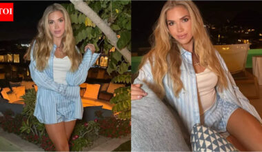 Kansas City Chiefs heiress Gracie Hunt stuns in a relaxed lounge set, shares photos from her peaceful coastal getaway | NFL News