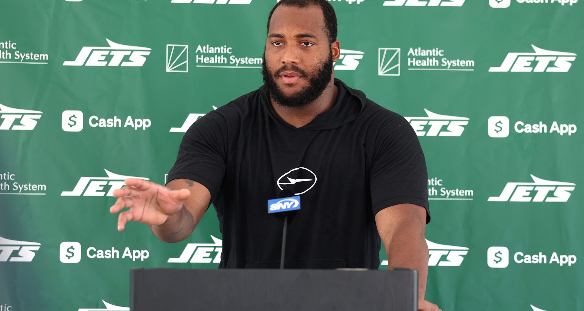 NYJ Abruptly Cuts Byron Cowart, Brandon Smith