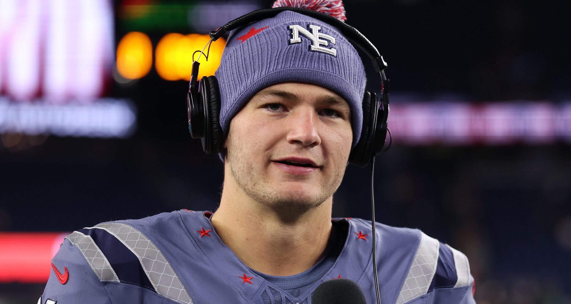 Patriots' Drake Maye Wins Award Following Win Over Giants