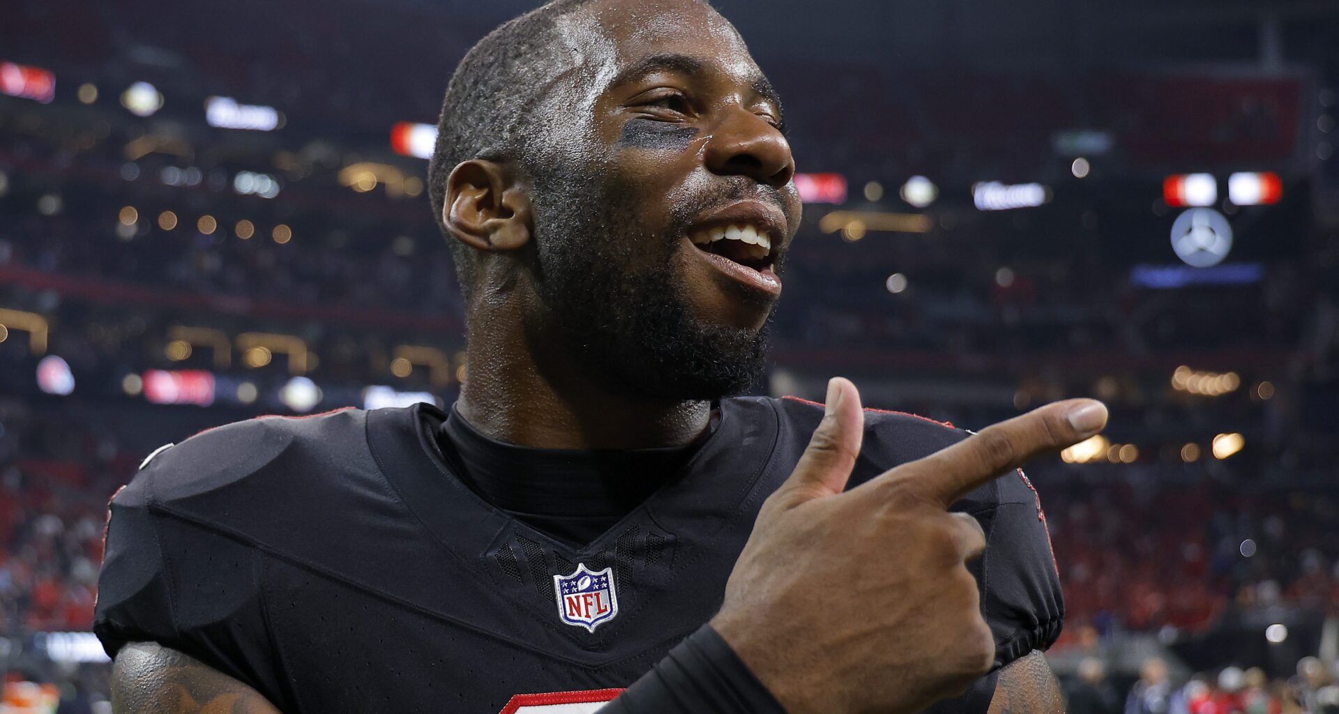 49ers Linked to ‘Flashy’ Signing of Former No. 4 Pick