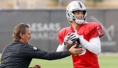 Insider Hints at Raiders' True No. 2 Quarterback