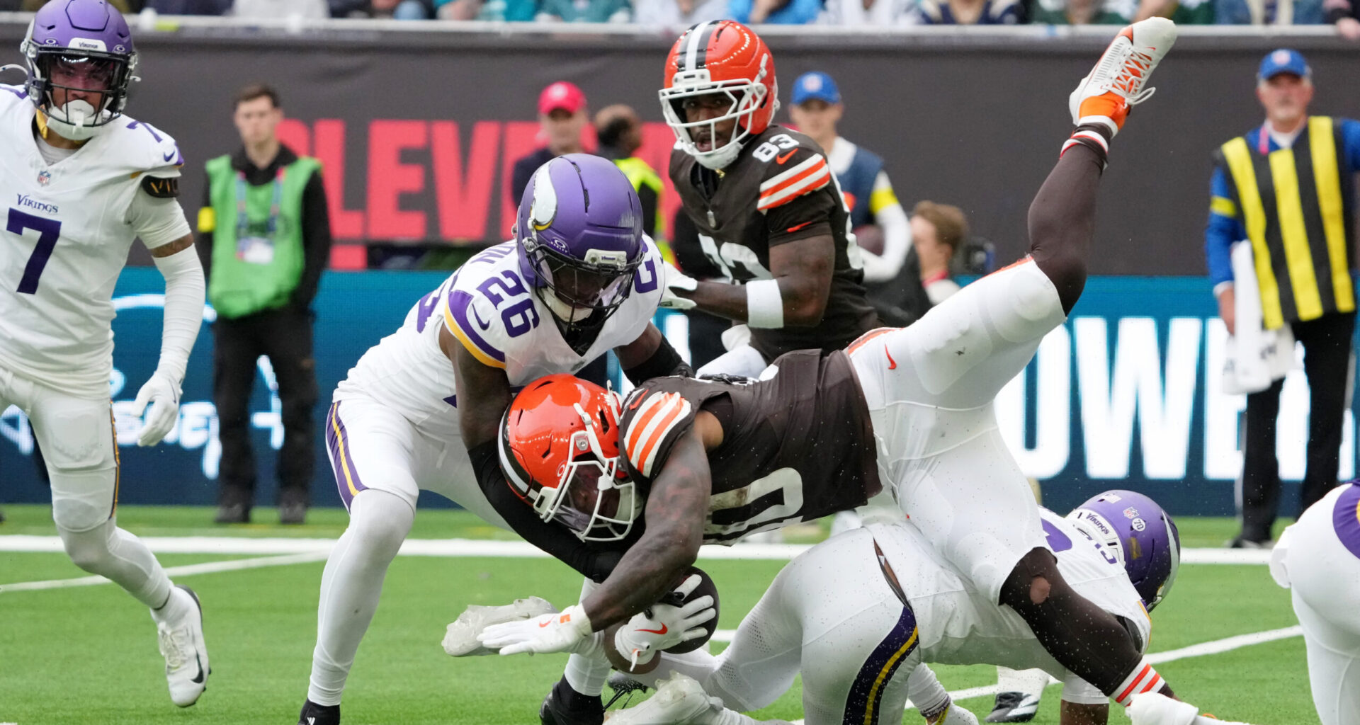 Vikings Down on Defense, Line Availability in Question for Week 14