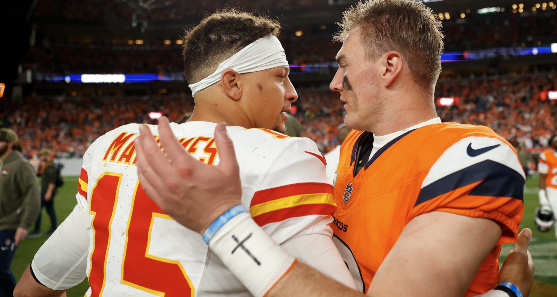 Broncos QB Bo Nix Topping Mahomses, Allen in Key Clutch Stats