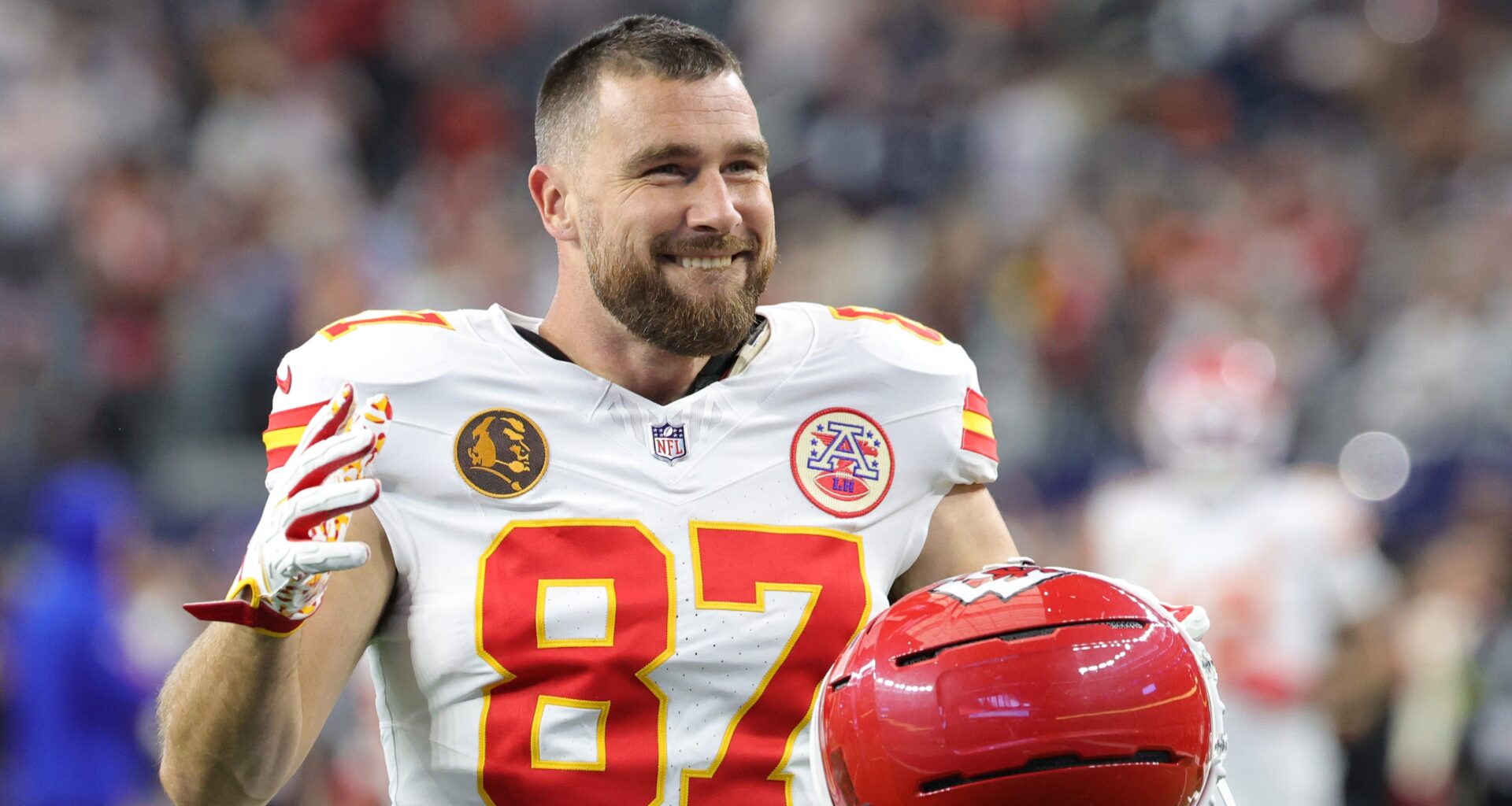 Amid Travis Kelce Uncertainty, Chiefs Linked to TE Isaiah Likely