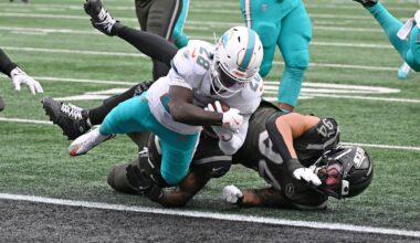 Heroes, zeros from Jets' loss to Dolphins: De'Von Achane's start set the tone