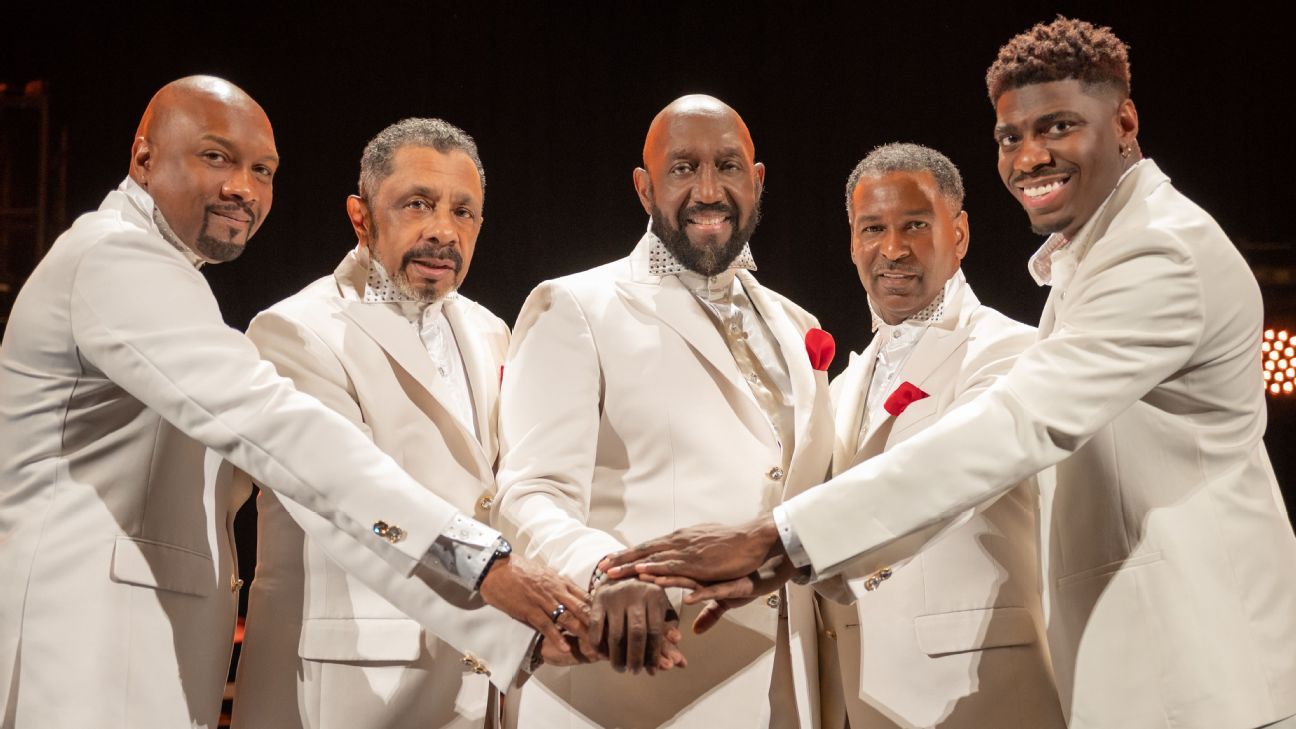 Temptations singer Otis Williams talks Lions ahead of historic halftime performance