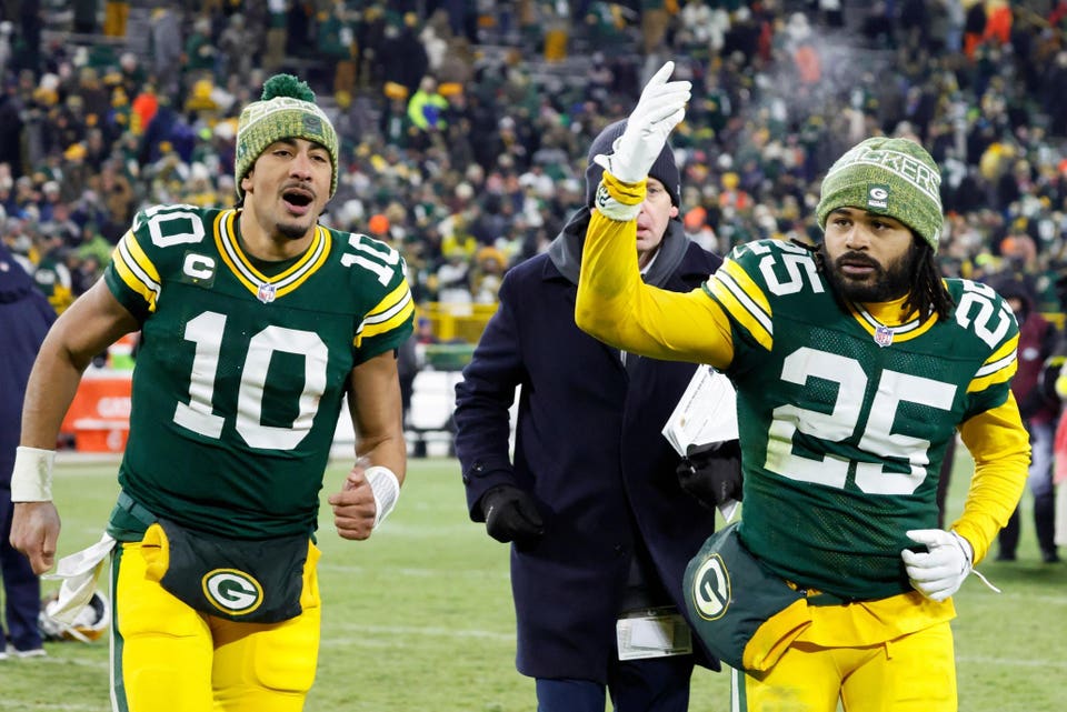 Bears Packers Football