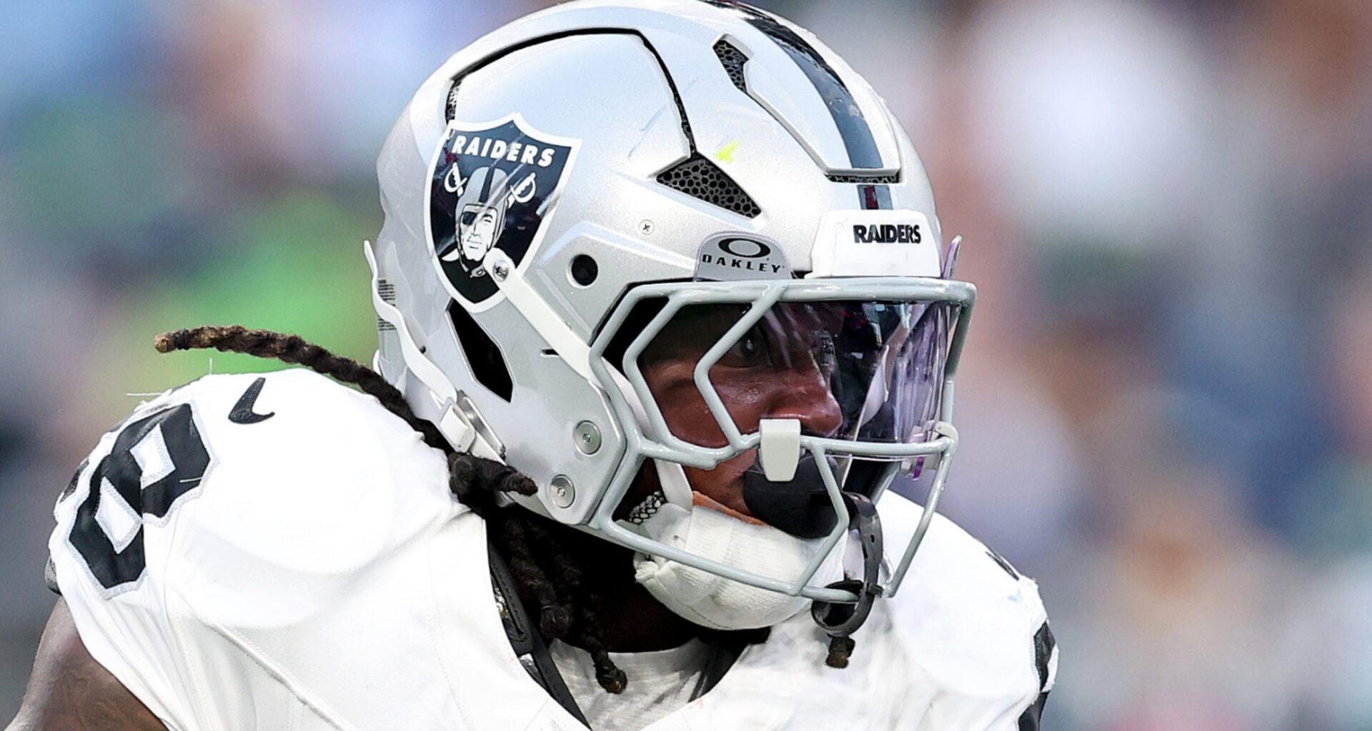 Broncos Add Former Raiders RB Sincere McCormick After Win