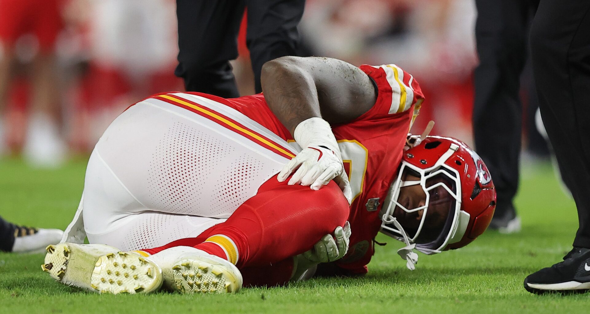 Chiefs Dealt Tough Injury Blow With Playoffs in Serious Doubt