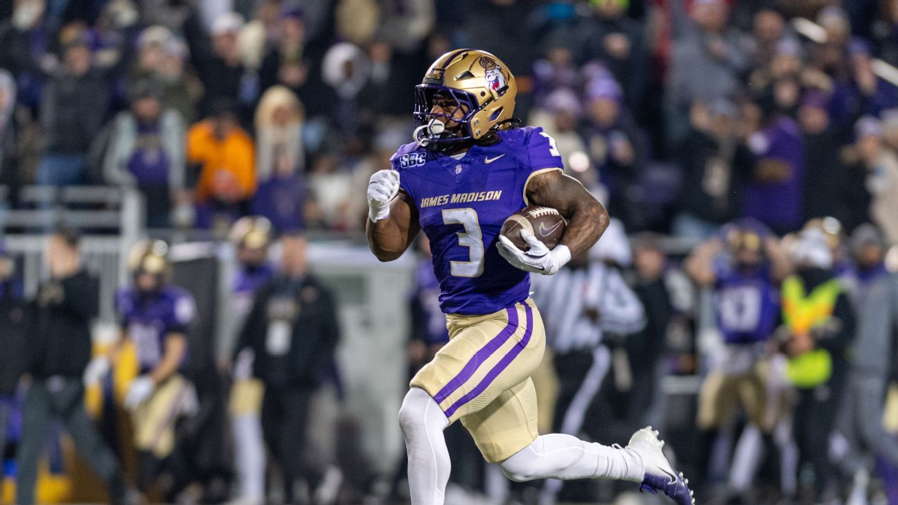 College Football Playoff, bowl game odds, money line, spreads and totals