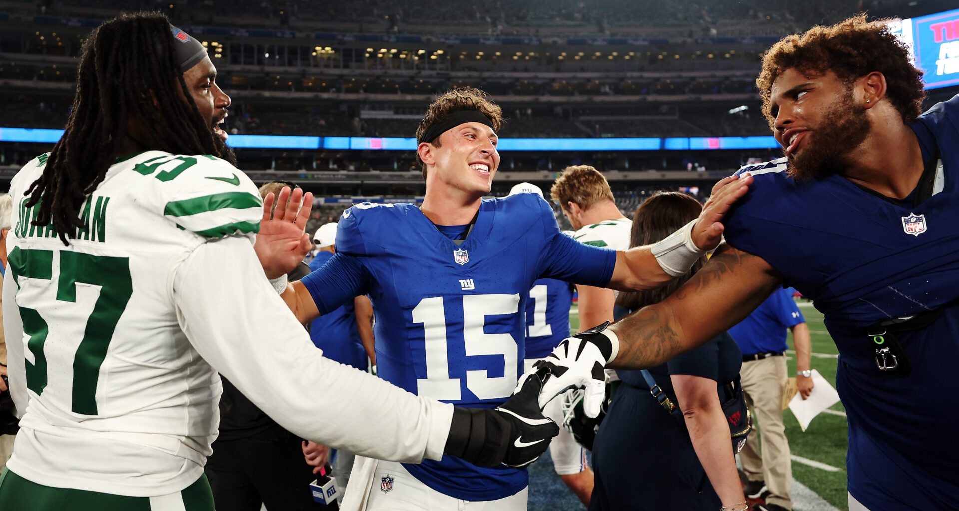 NYJ Signs Ex No. 1 Overall Pick Kingsley Jonathan