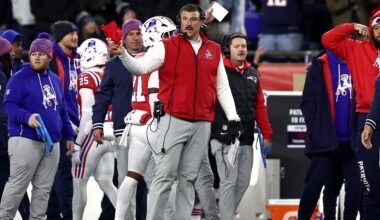 Mike Vrabel Favorite a 'Likely' Candidate to Replace Patriots Coach