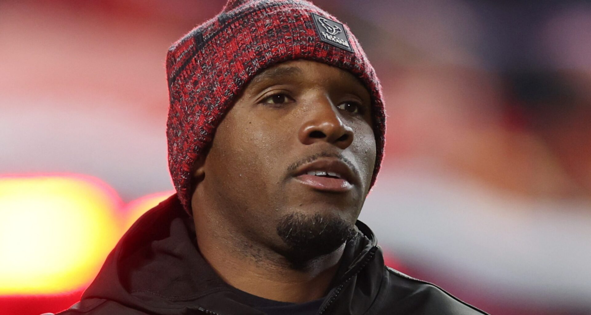 Texans Add Naquan Jones, Cut SB Champion in Roster Shuffle