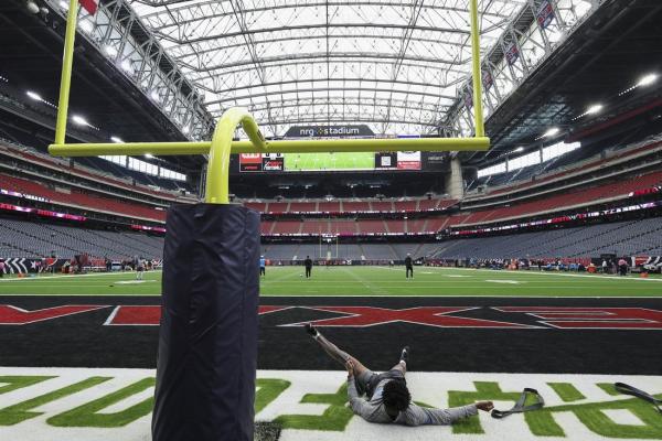 NFL fines and suspends Texans’ Javier Loya for off-field conduct