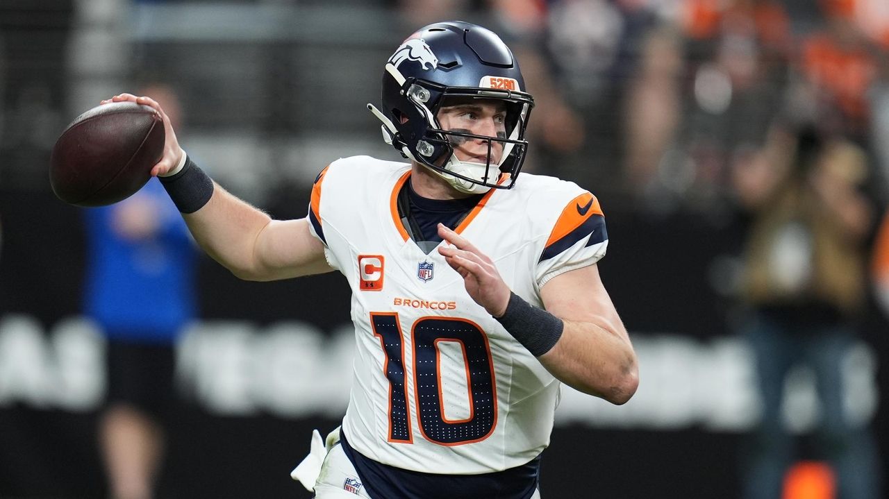 Broncos are underdogs at home against Packers despite 10-game win streak