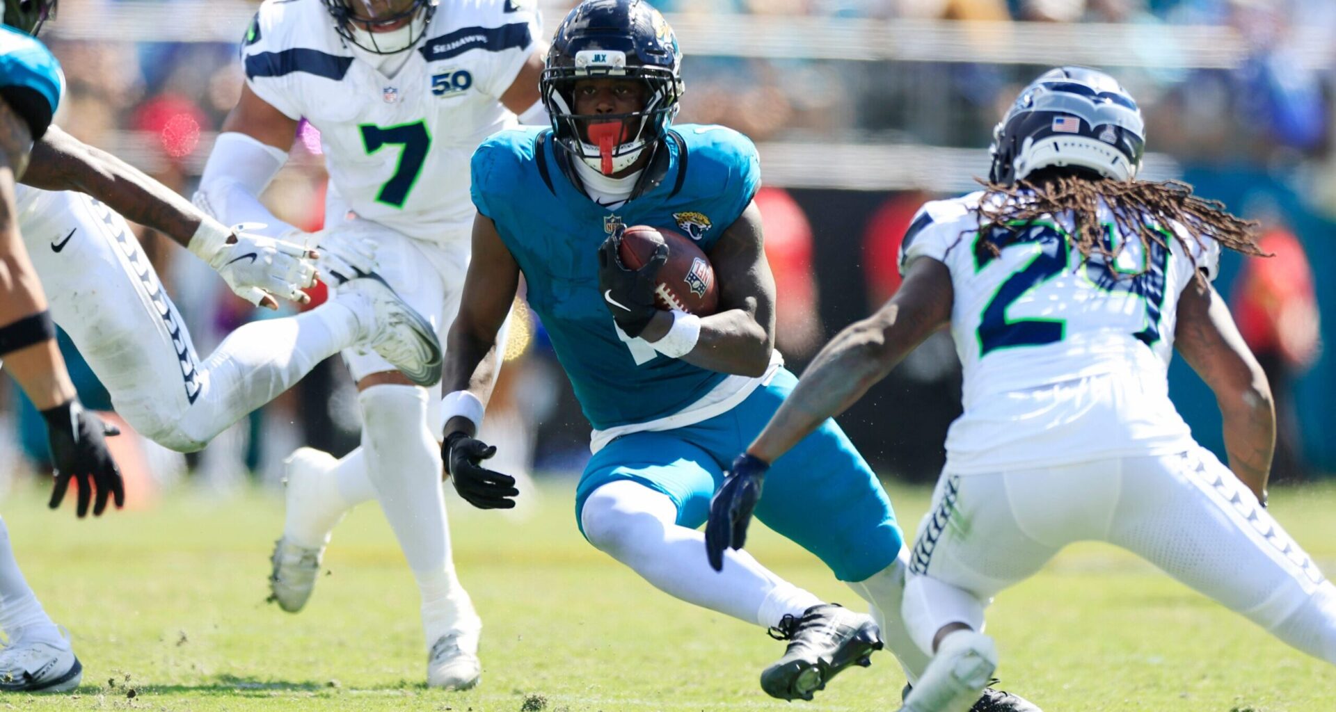 Two Former Vikings Waived in Seattle