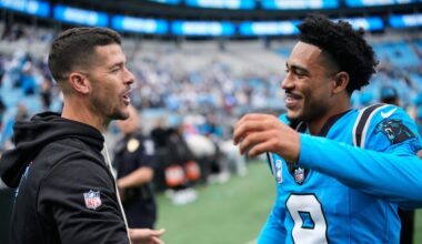 Panthers in prime playoff position after rivals lose again -- and other news