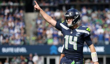 Colts Keep QB Cards Close Ahead of Seahawks Showdown