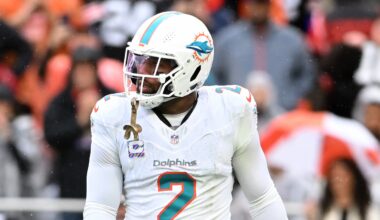 Dolphins Cut Ties With Coach Before MNF