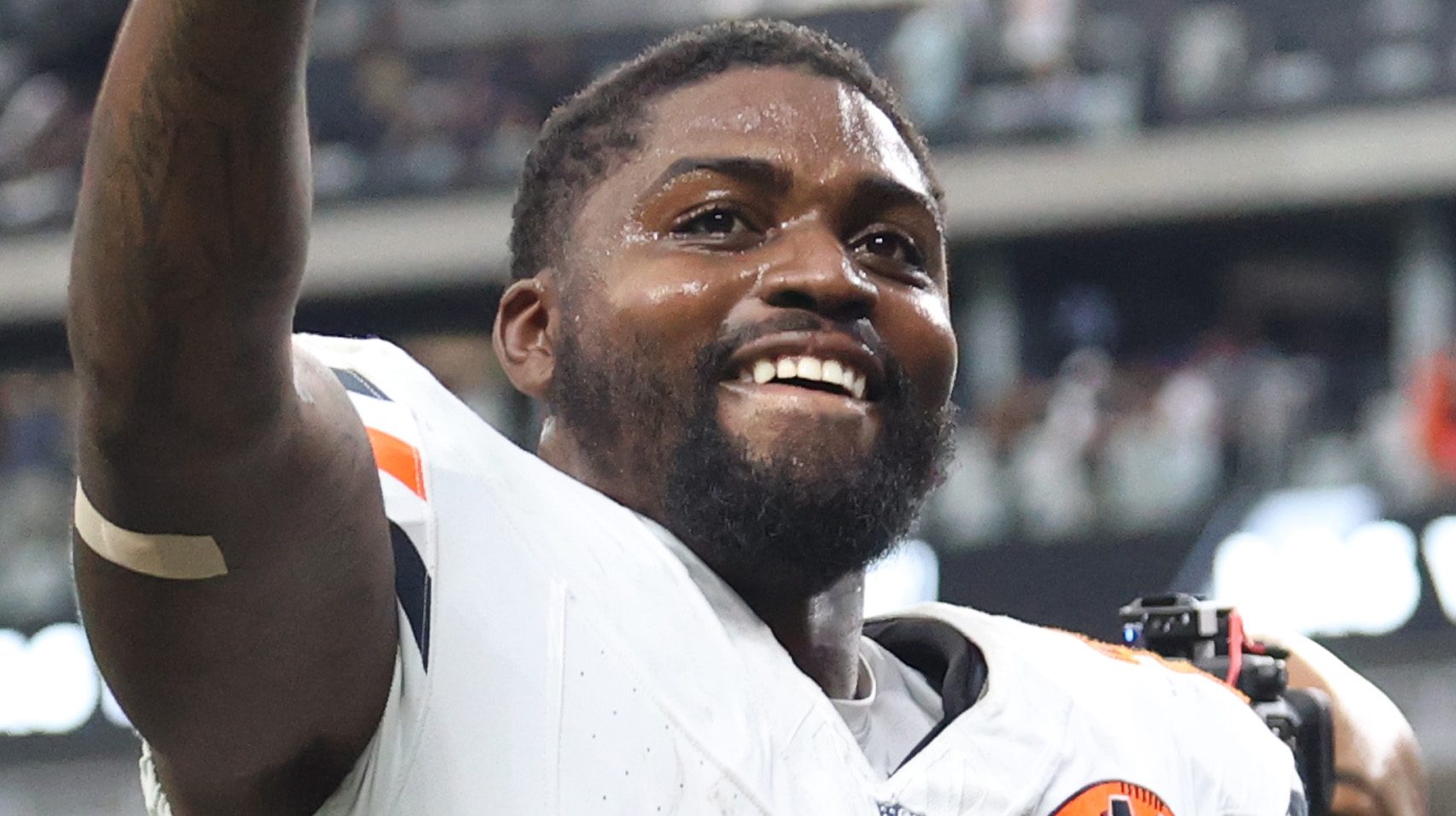 Bears Catch Break After Brutal Update on CB for Browns Game