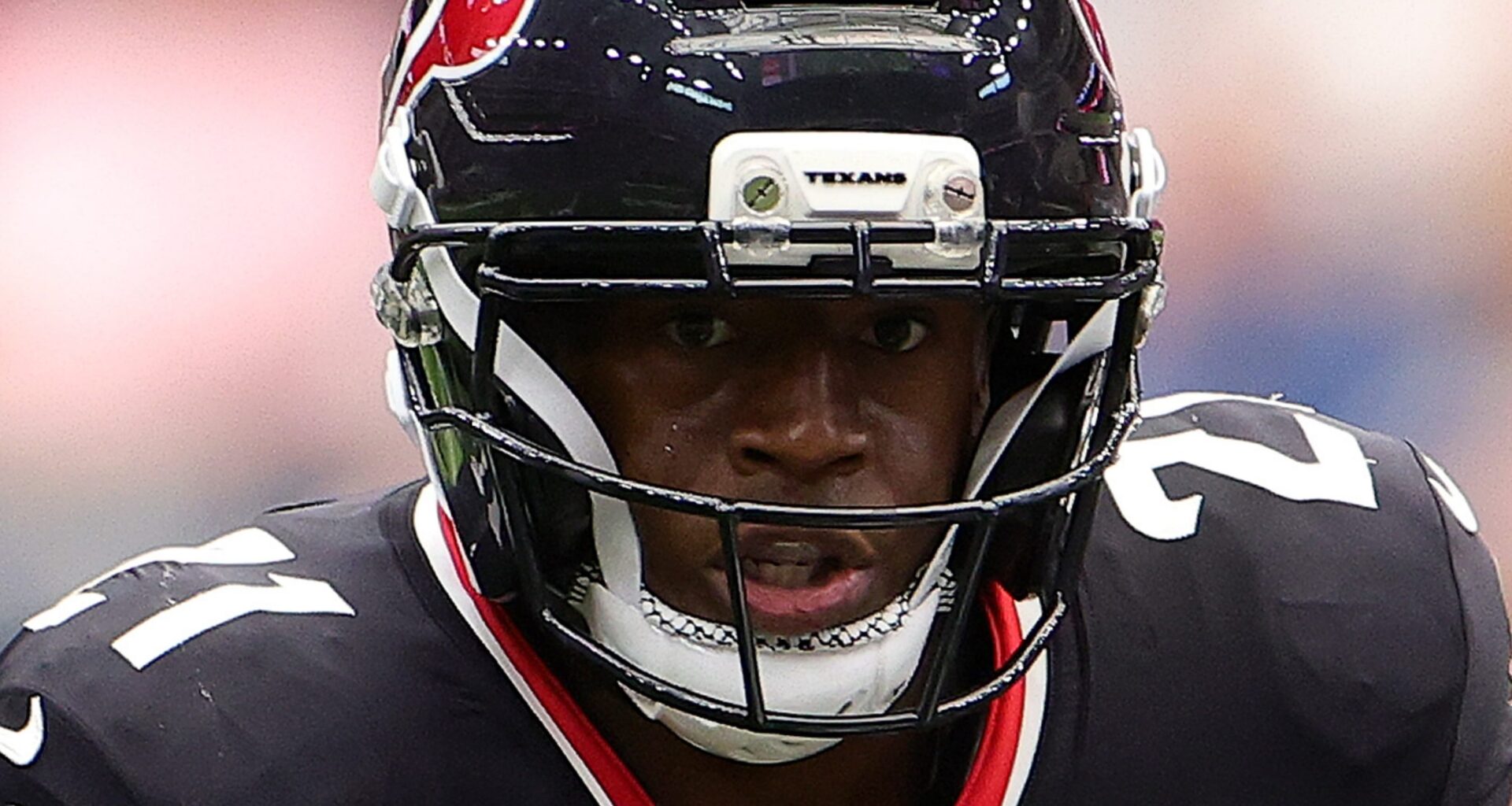 Texans Deliver Update on Nick Chubb Following Early Report