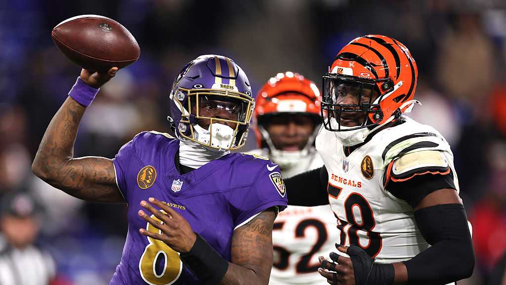 Ravens seek to halt losing skid, stay in playoff hunt at Bengals