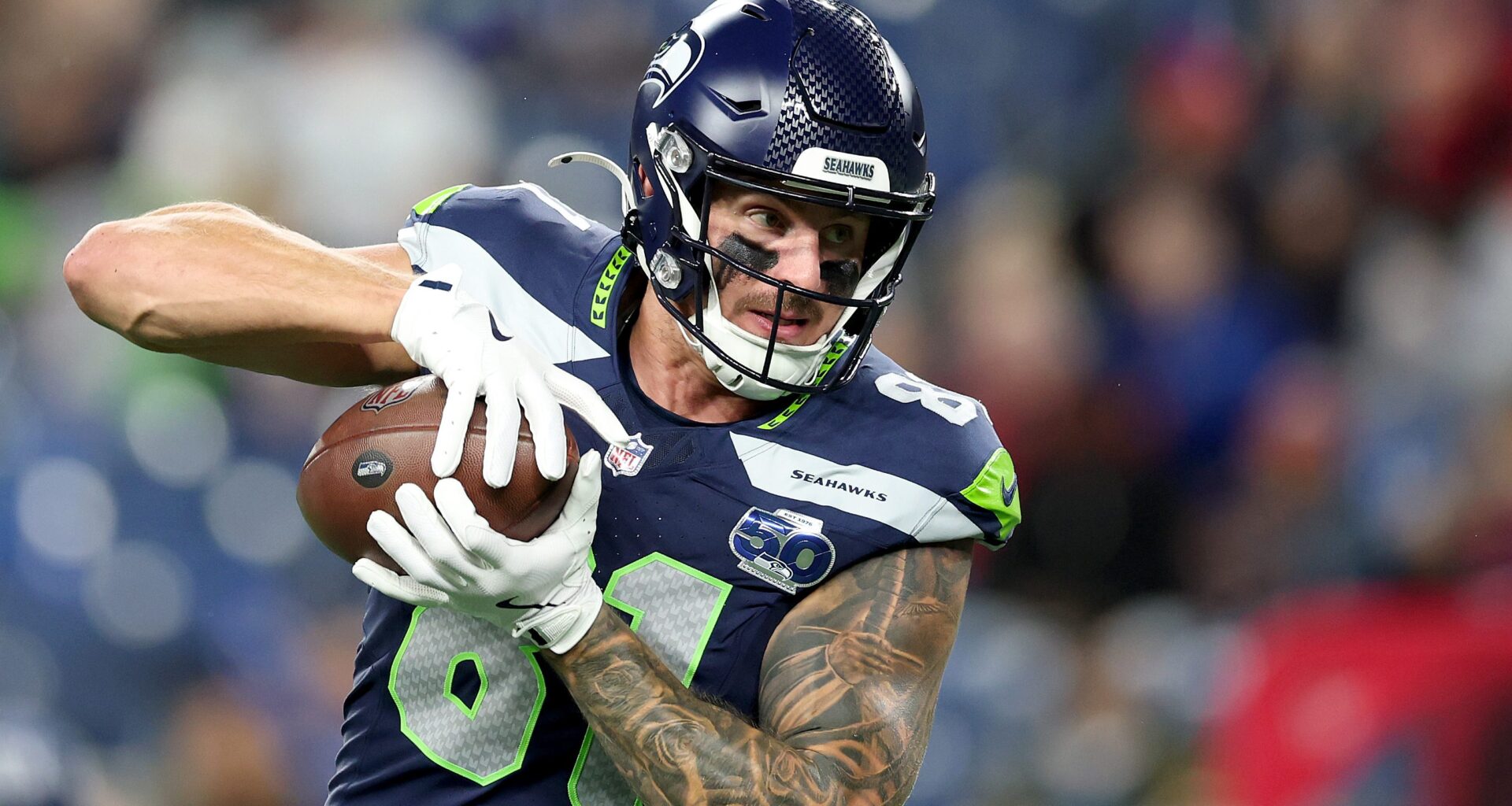 Seahawks Sign Veteran Tight End to Contract Extension Ahead of Colts Game