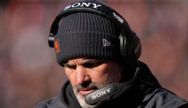 Browns coach Kevin Stefanski doesn't address questions about his future after latest loss