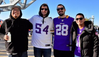 Arlington police investigate hit-and-run that injured Vikings fan after Cowboys game