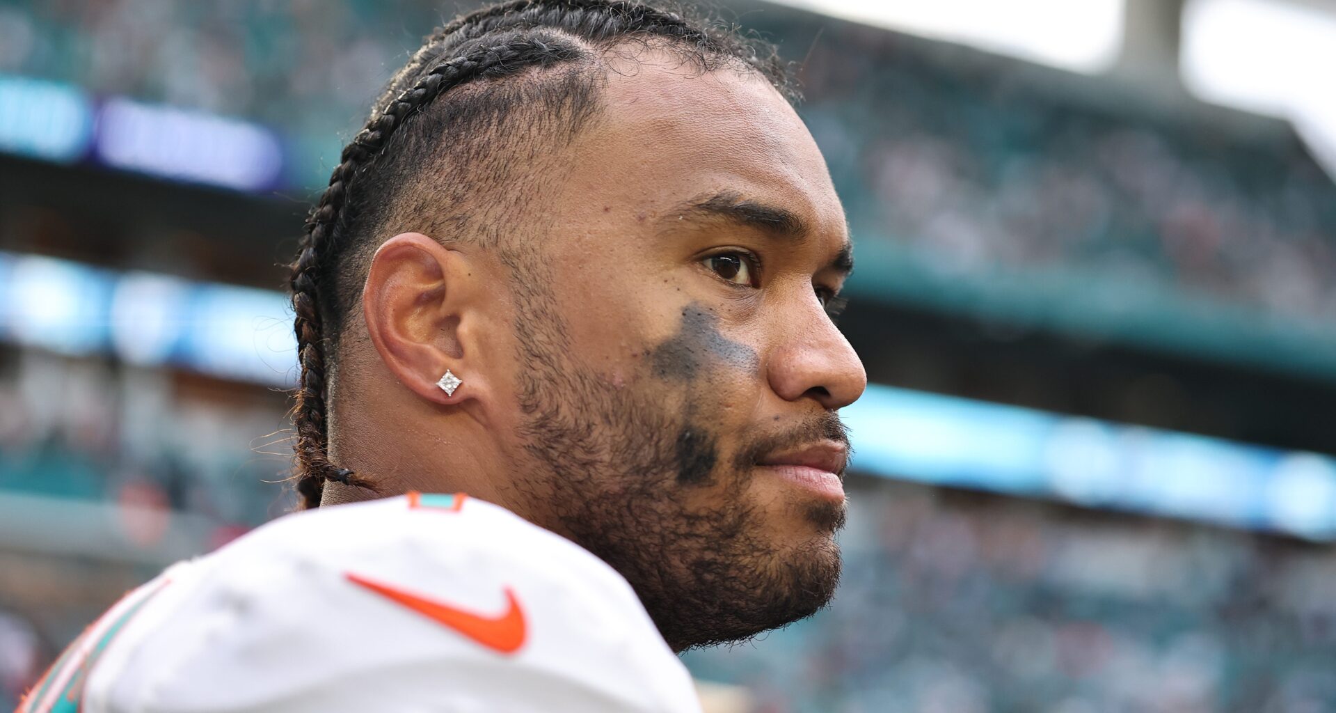 Colts’ QB Carousel Takes Another Potential Twist