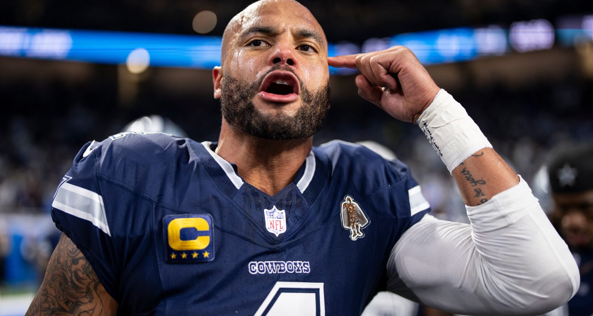 Dak Prescott delivers honest verdict as Cowboys make bench decision with playoff chances hanging by thread