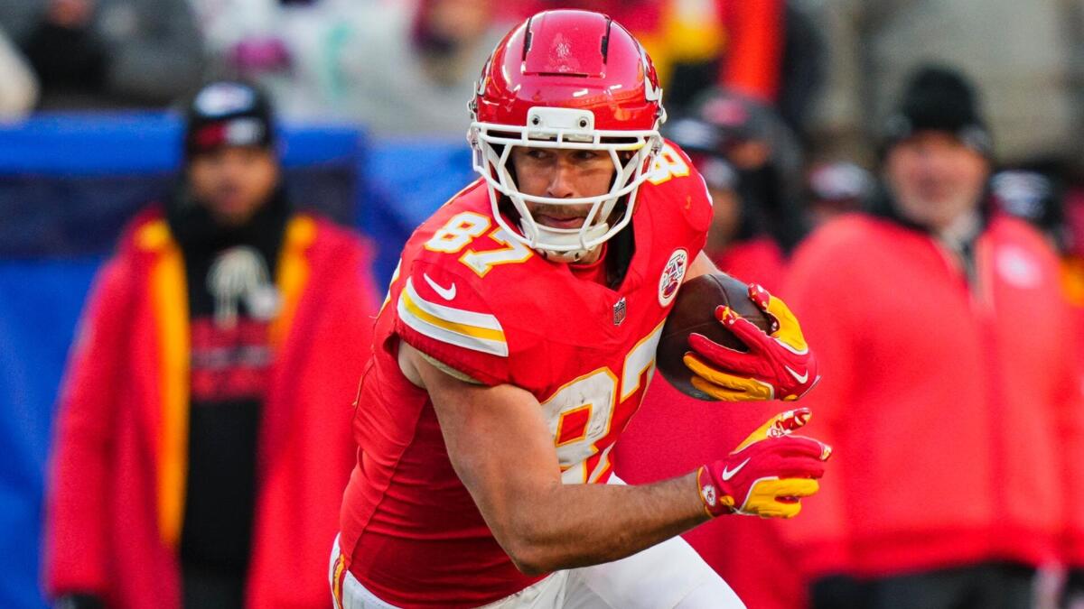 Chiefs vs. Titans prediction, pick, odds, where to watch, live stream, kickoff time