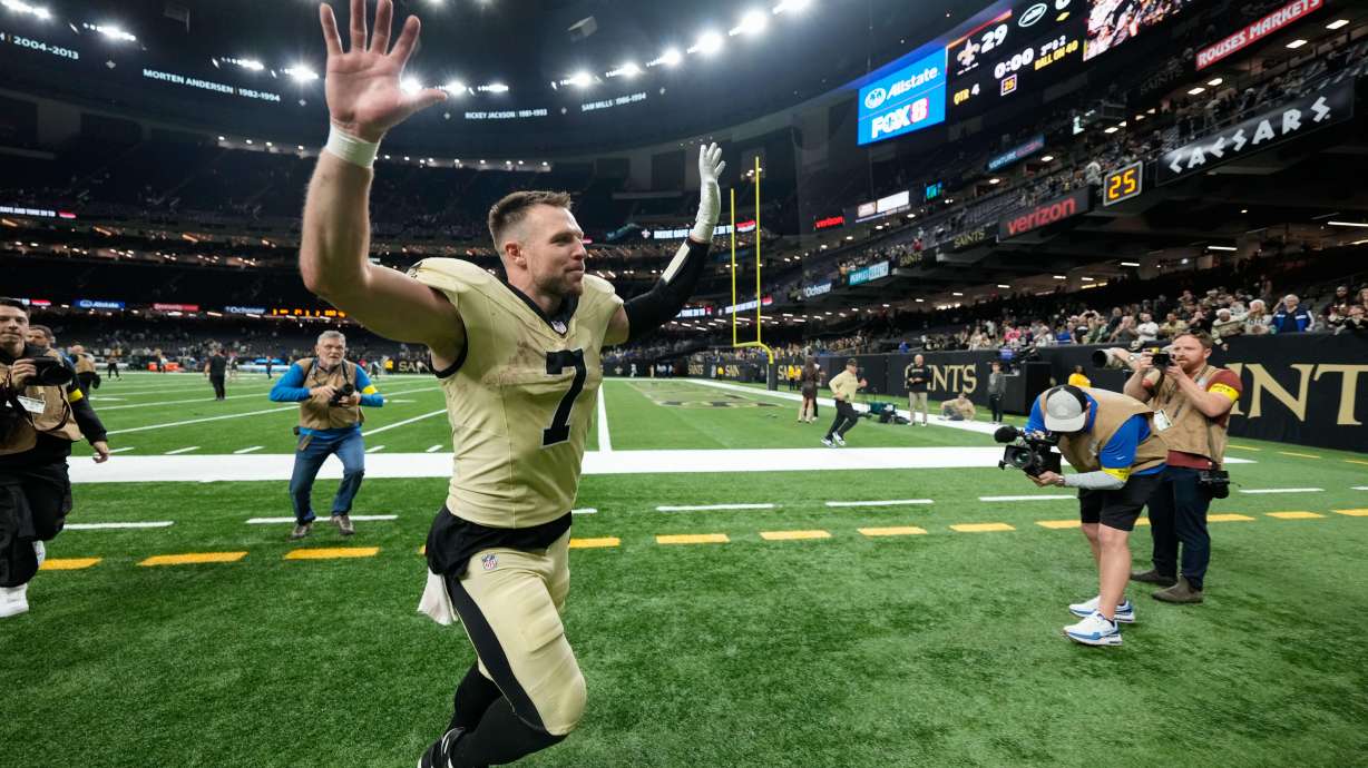 Locals in the NFL: An emotional Taysom Hill made NFL history in possibly final game in New Orleans
