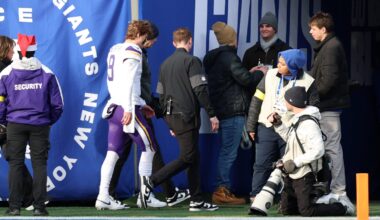 Latest on JJ McCarthy Hand Injury