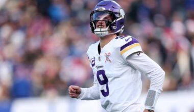 Vikings' QB J.J. McCarthy has hairline fracture on hand, won't play vs. Lions