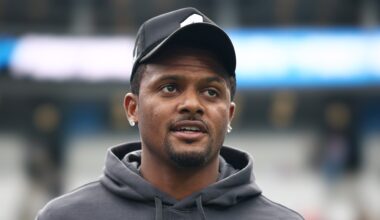 Deshaun Watson Reacts to Browns Keeping Him Sidelined