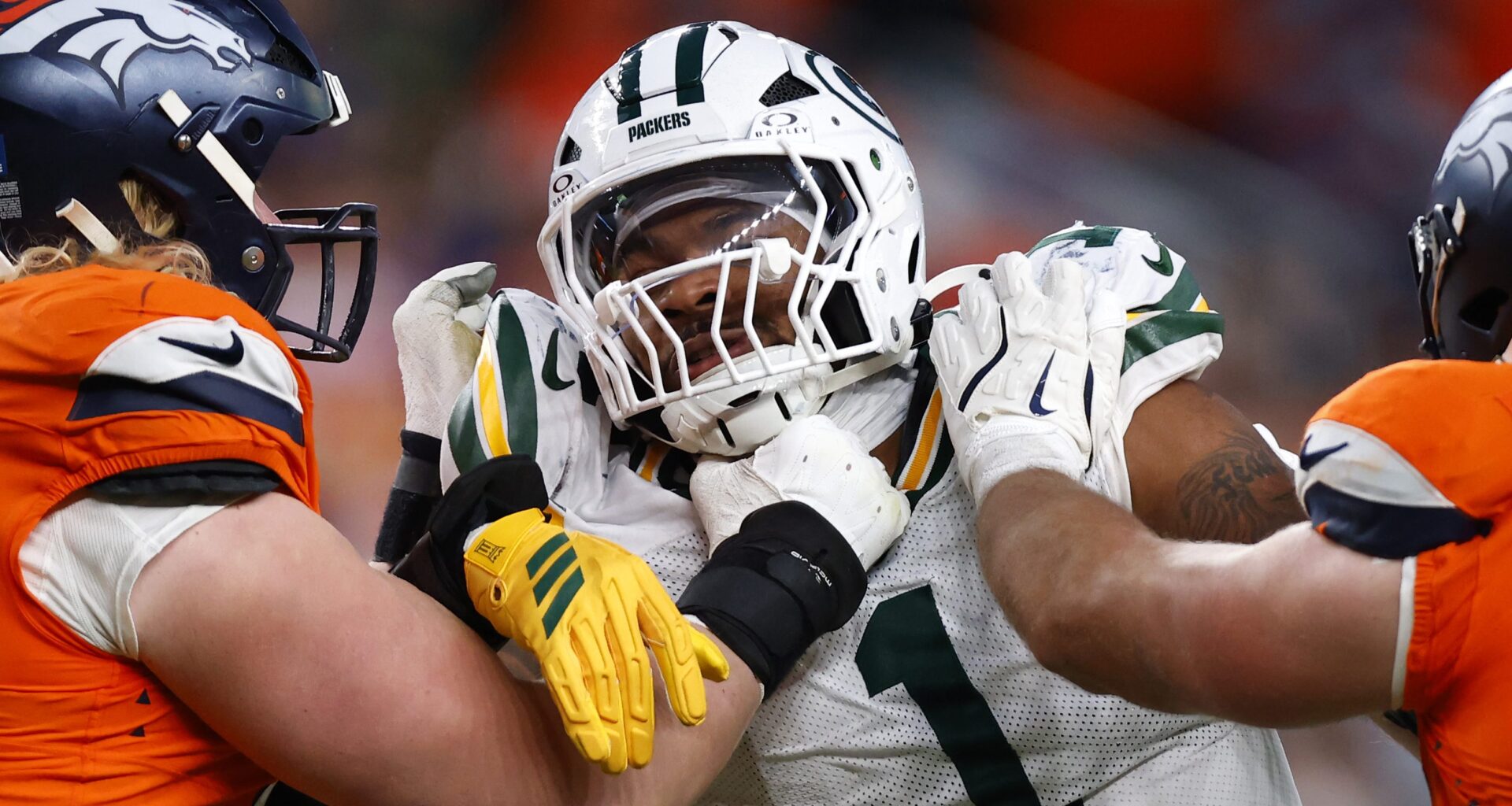 Micah Parsons Offers Injury Update in Raw Holiday Message