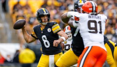 Aaron Rodgers gets the ball out for the Steelers, but is it quick enough to stop Myles Garrett?
