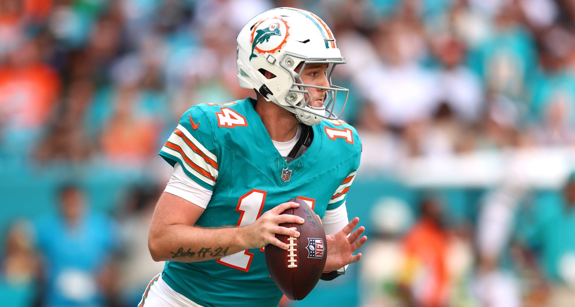 Dolphins Player Punished Before Buccaneers Game