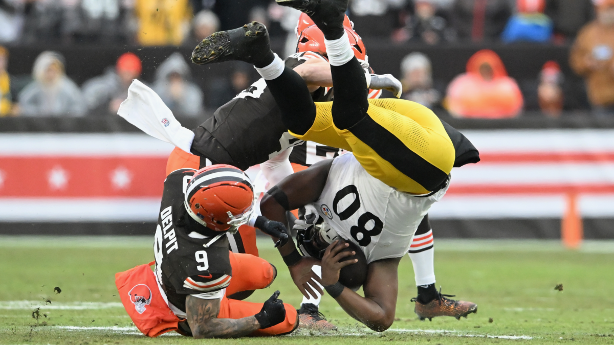 Darnell Washington injury: Steelers tight end suffers broken arm in loss to Browns