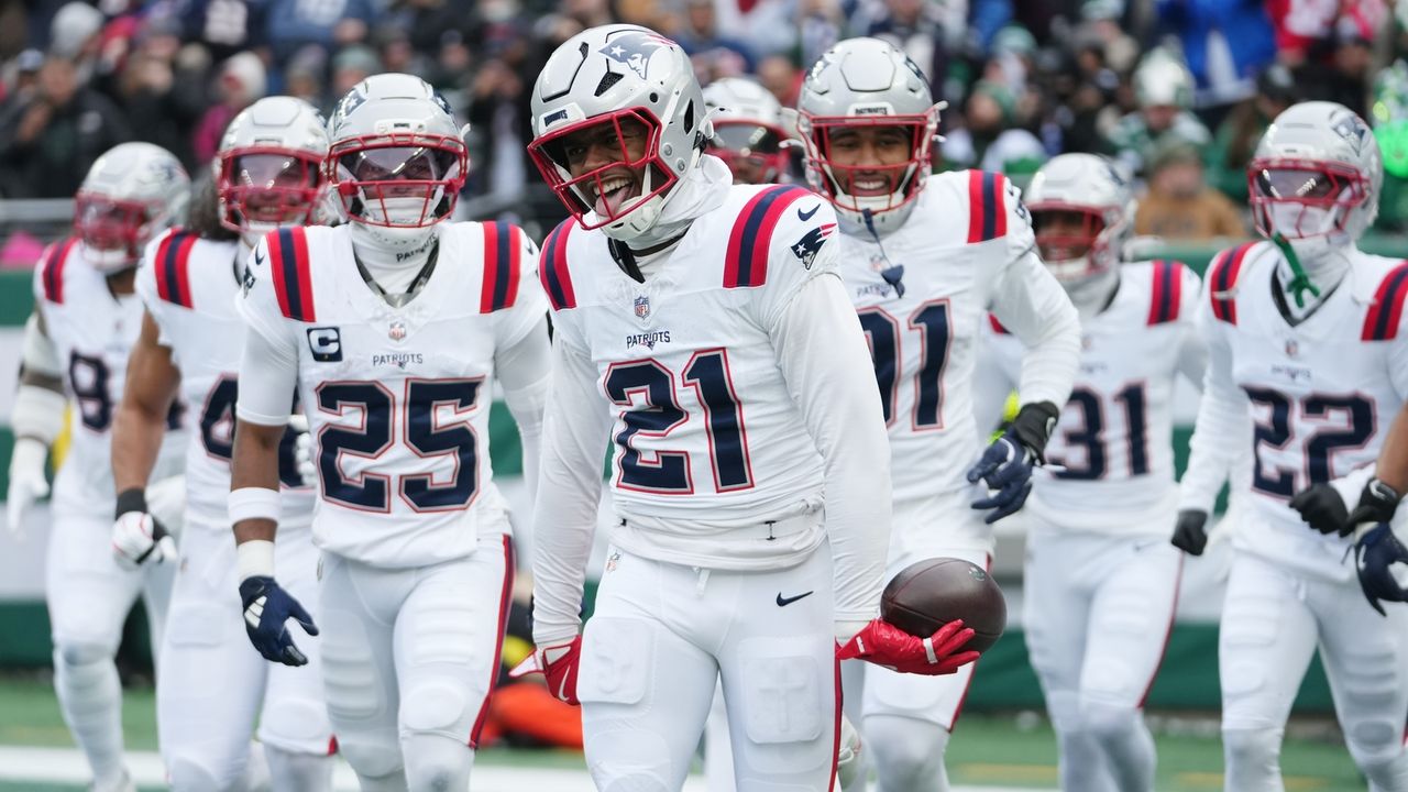 Road warrior Patriots head home eyeing AFC's top seed in regular-season finale