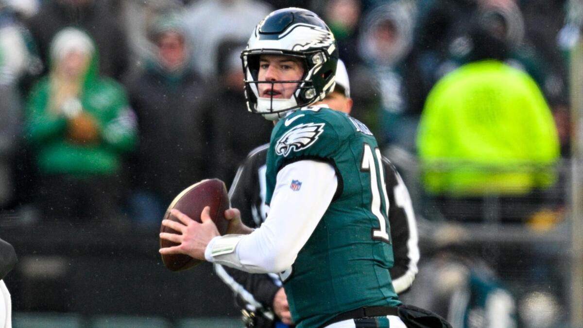 Eagles will rest Jalen Hurts, start Tanner McKee against Commanders in Week 18