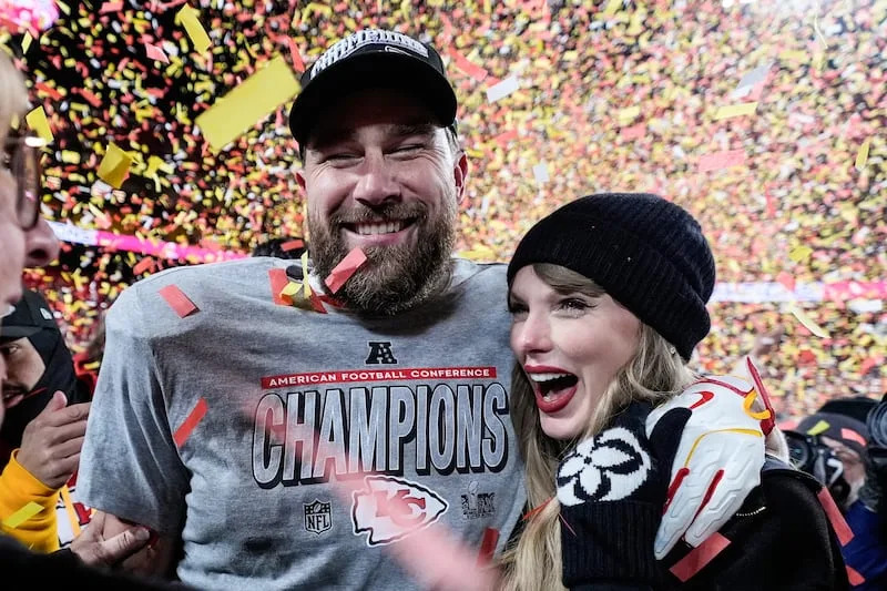 People - Travis Kelce - Taylor Swift