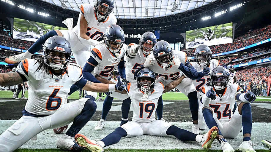 DENVER BRONCOS VS LAS VEGAS RAIDERS, NFL