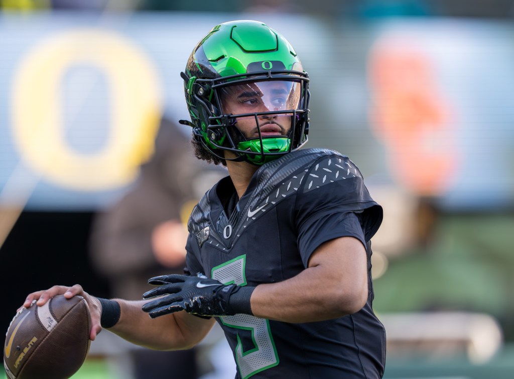Oregon QB Dante Moore says no draft decision made yet