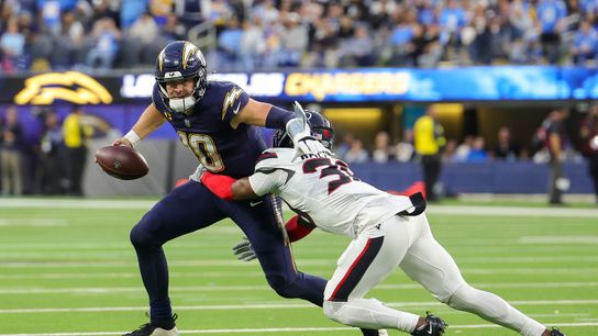 Texans beat the Chargers 20-16, at Sofi Stadium
