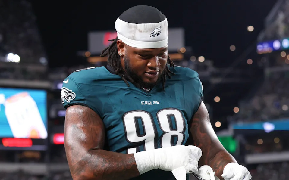 Philadelphia Eagles defensive tackle Jalen Carter (98) during a game.Bill Streicher-Imagn Images