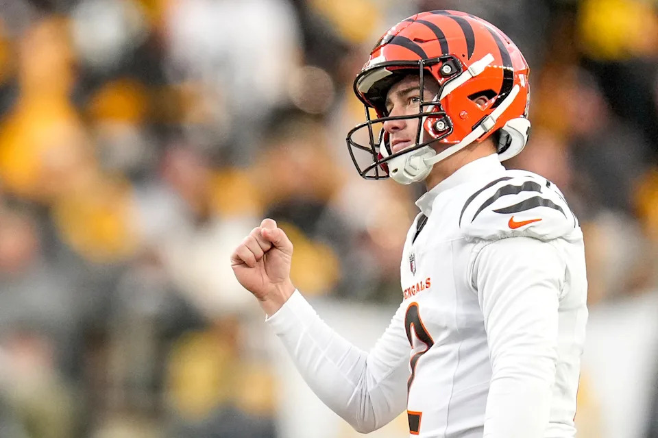 The Bengals should be content to take field goals and put points on the board rather than going for it on fourth down early in the game, which they opted for in the loss to the Ravens.
