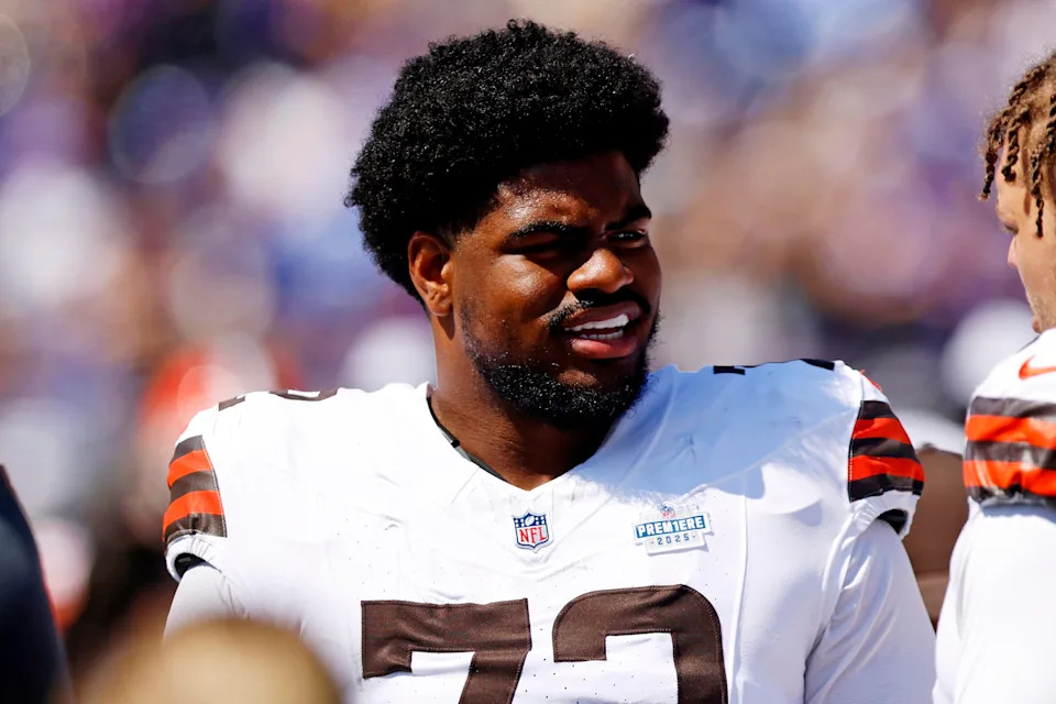 Sep 14, 2025; Baltimore, Maryland, USA; Cleveland Browns offensive tackle KT Leveston (72) during the game against the Baltimore Ravens at M&T Bank Stadium. Mandatory Credit: Peter Casey-Imagn Images