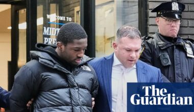 20-year-old charged with attempted murder over shooting of Jets’ Kris Boyd | New York Jets